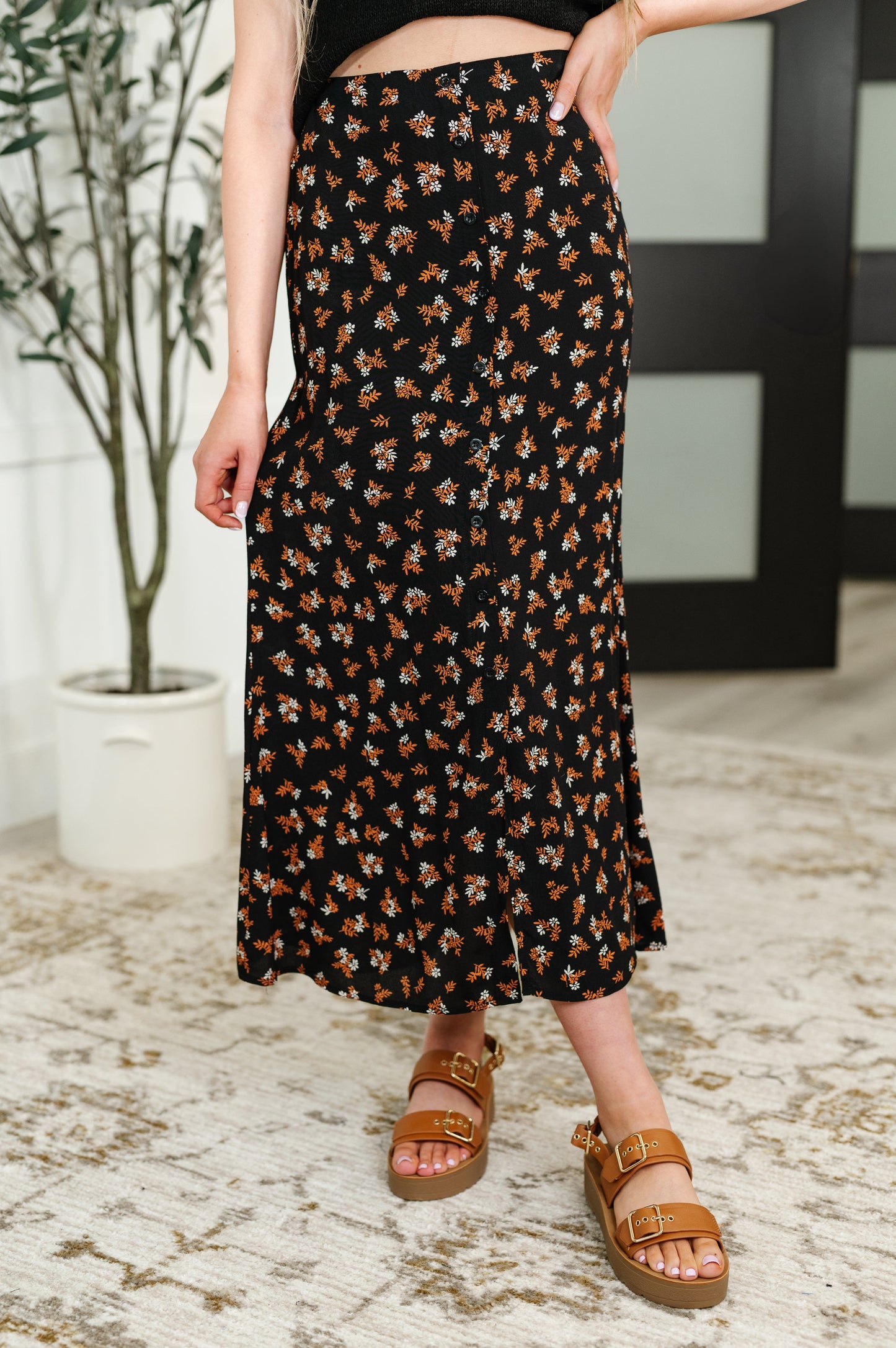 Crisp Kiss Midi Skirt in Rust, White and Black