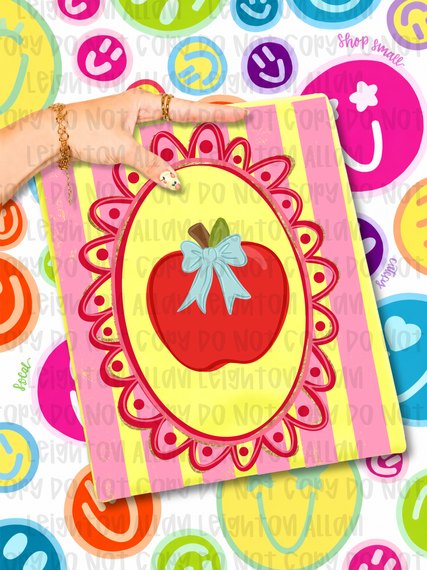 Teacher Apple Bow Graphic Tee | Cute Back to School Shirt | Teacher Appreciation Gift | Classroom Style Shirt | Teacher Life Tee 🍎🎀📚